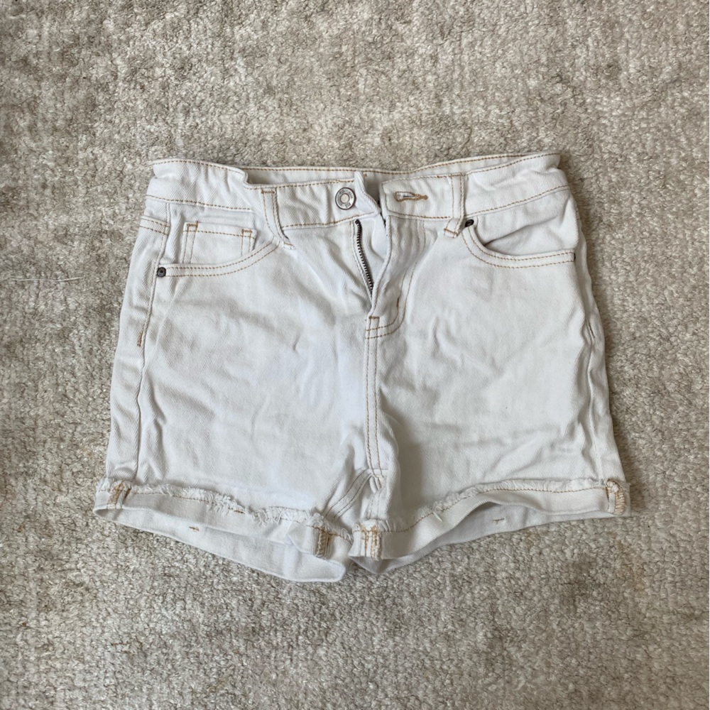 White RSQ jeans shorts, women’s size 24